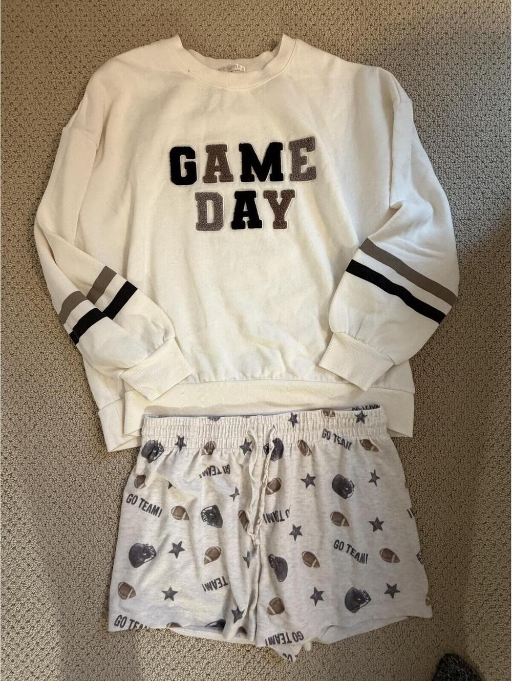 Z Supply Game Day Sweatshirt & Short Set Size Medium